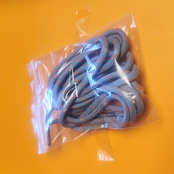 Tory Burch Blue/White Vintage Nylon Sneakers/Gym Shoes, Women's Size 7.5, GUC - Picture 12 of 13